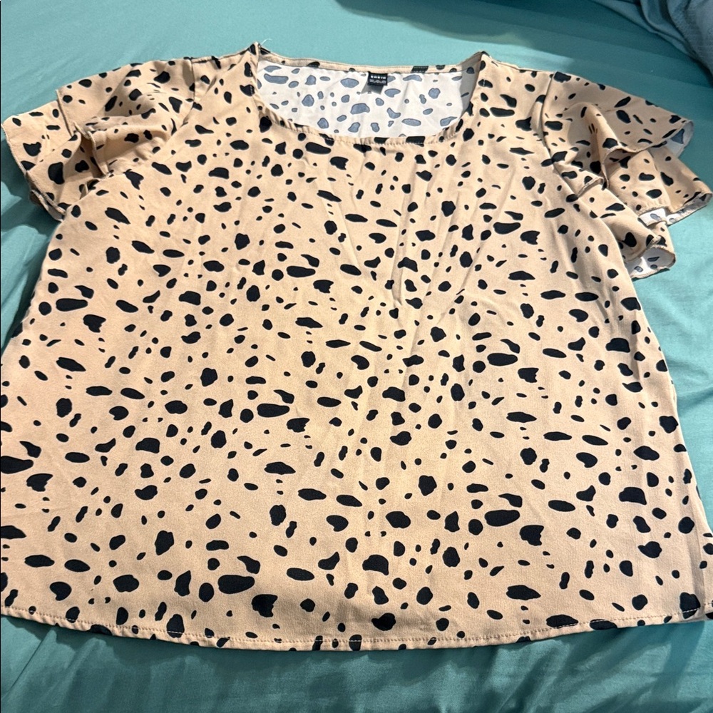 SHEIN Tan and Black Patterned Blouse